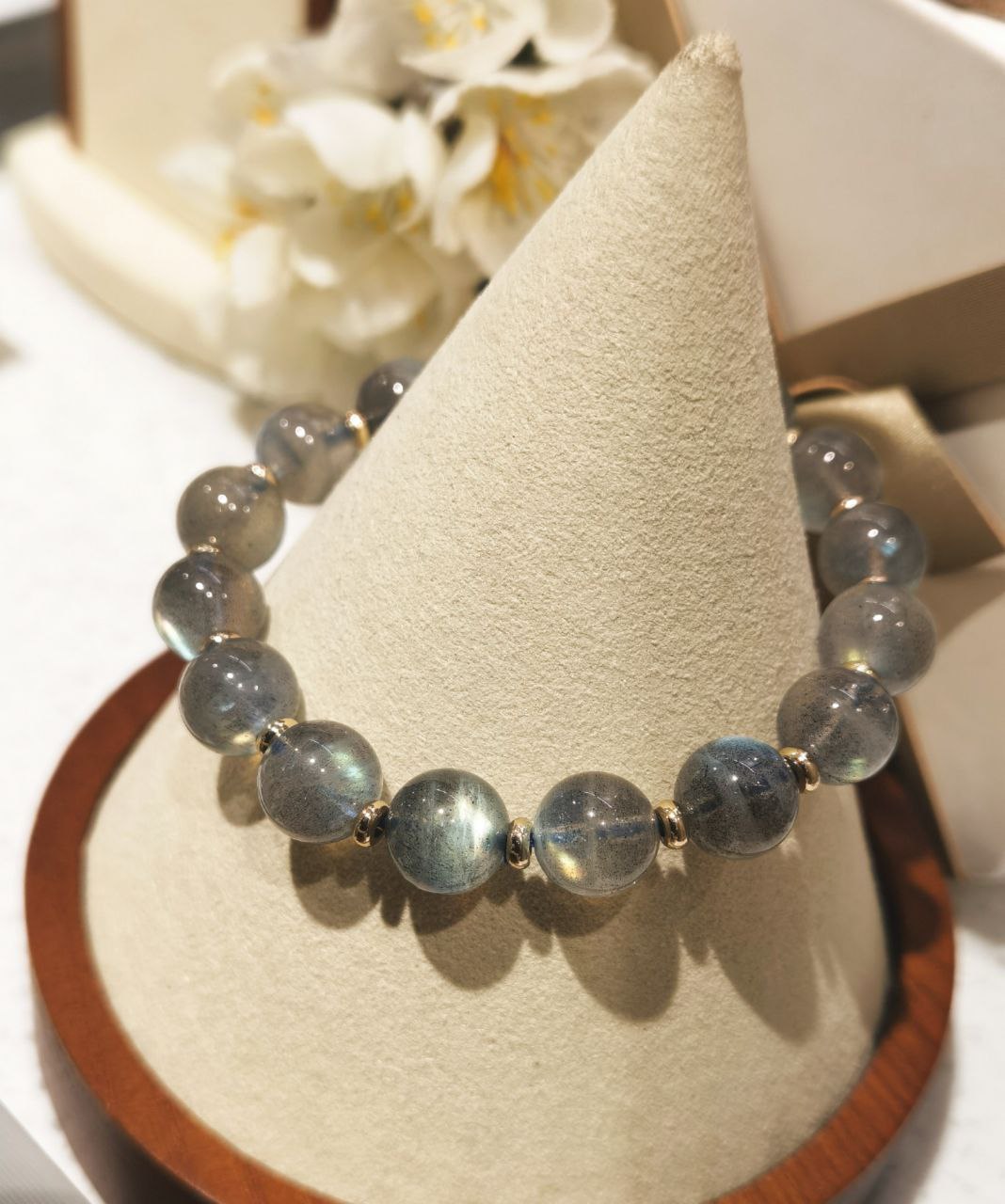 Moonstone Bracelet (10mm++)